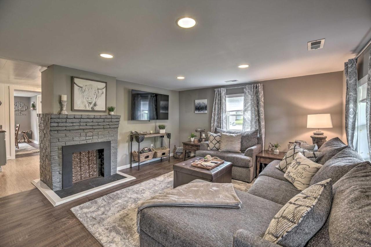 Damascus Cottage With Fire Pit - 1 Mi To Trails Bagian luar foto