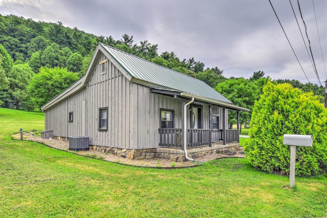 Damascus Cottage With Fire Pit - 1 Mi To Trails Bagian luar foto