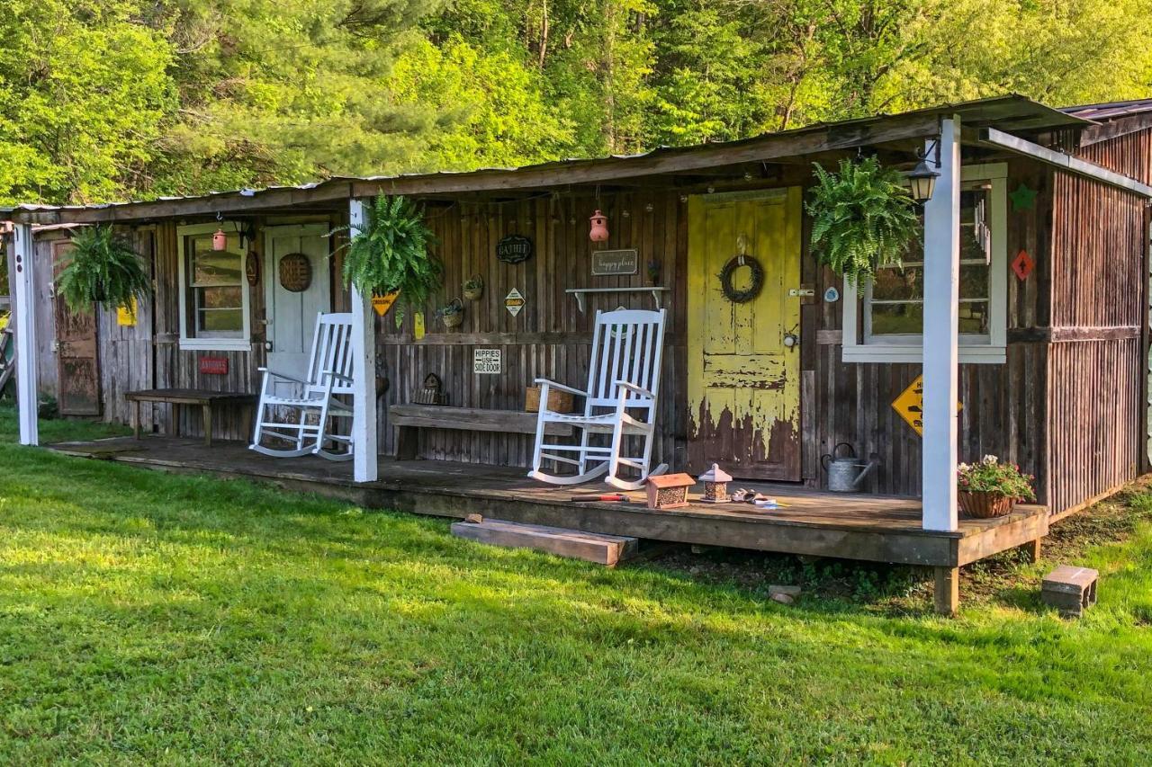 Damascus Cottage With Fire Pit - 1 Mi To Trails Bagian luar foto